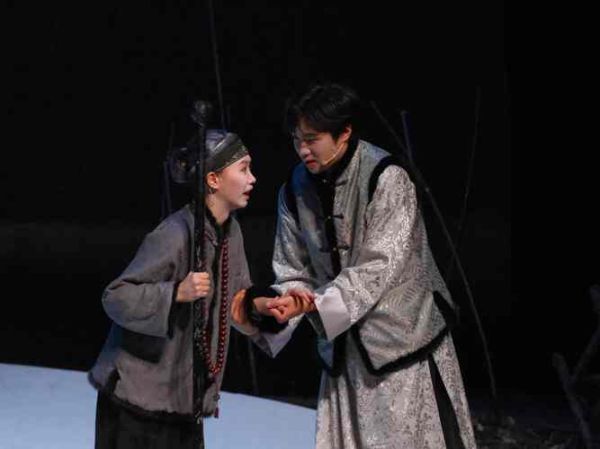 话剧情感表达_如何打动观众