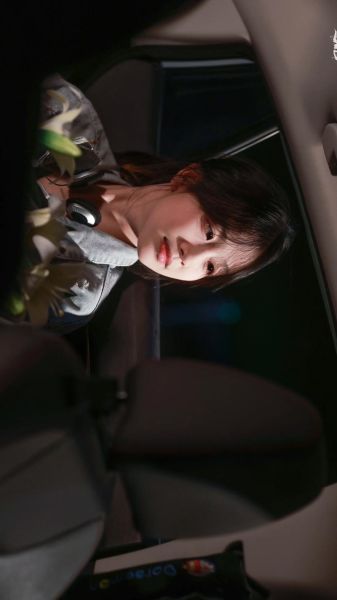 如何用手机拍出朦胧氛围感_模糊照片情绪怎么表达