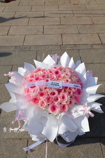 送什么花表白_表白送多少朵合适