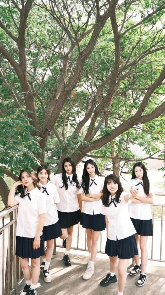 毕业合照怎么拍好看_毕业合照情感表达