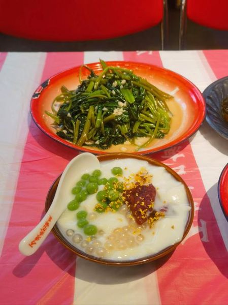 深夜吃什么最能治愈孤独_一个人吃夜宵推荐