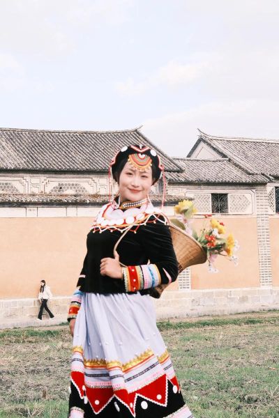 傈僳魂情感表达_傈僳族哭嫁歌怎么唱